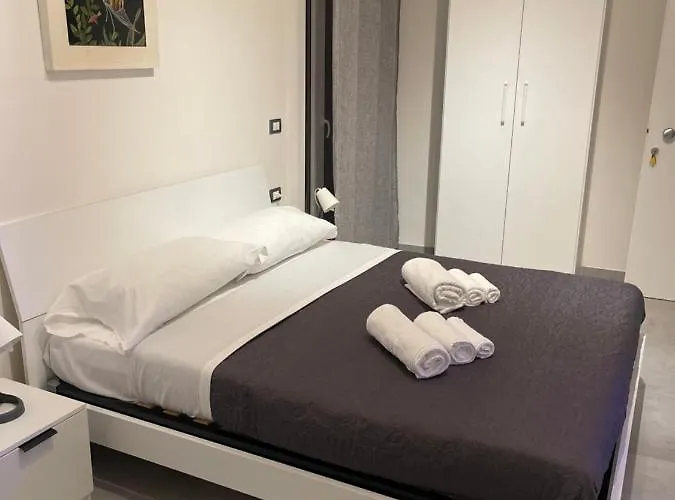 Un Posto Al Mare Marina 住宿加早餐酒店 3*