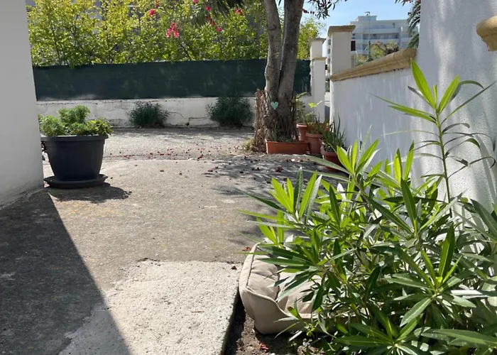 Un Posto Al Mare Marina 住宿加早餐酒店 3*